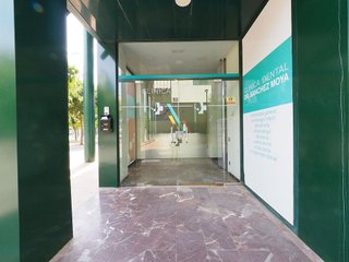 Local comercial en venta en Poble Nou - Zona Esportiva en Terrassa