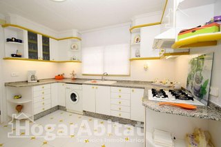 Chalet en venta en Urbanizaciones en Llíria