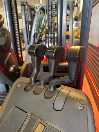 CARRETILLA ELEVADORA BATERIA NUEVA 1500 KG