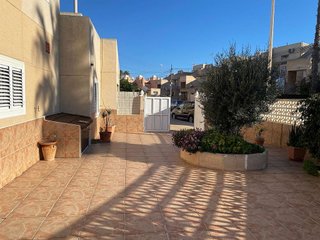 Casa pareada en venta en Playa de los Locos en Torrevieja