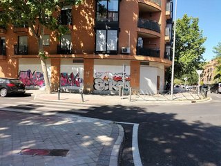 Local comercial en alquiler en Casco Histórico de Vallecas en Madrid