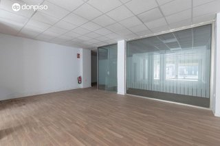 Local comercial en venta en Barrio de Zaidín en Granada
