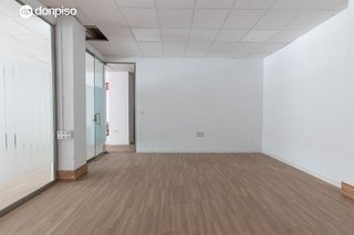 Local comercial en venta en Barrio de Zaidín en Granada