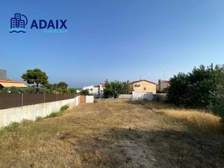 Terreno en venta en Centro en Roda de Barà