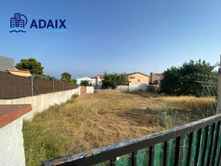 Terreno en venta en Centro en Roda de Barà