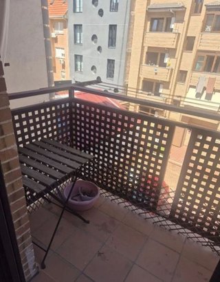 Piso en alquiler en Valdeacederas en Madrid