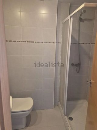 Piso en alquiler en Valdeacederas en Madrid