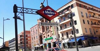Piso en alquiler en Valdeacederas en Madrid