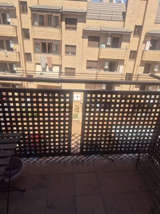 Piso en alquiler en Valdeacederas en Madrid
