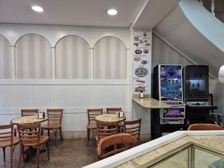 Local comercial en alquiler en Centro en Gijón