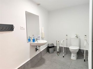 Local comercial en venta en L´Illa perduda en Valencia