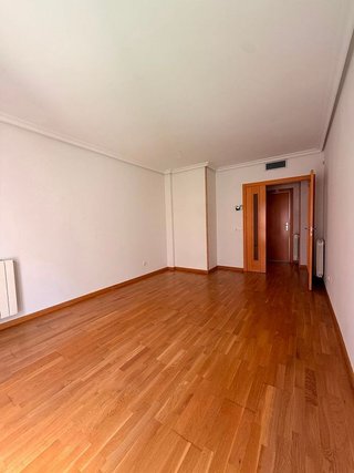 Piso en alquiler en Legazpi en Madrid
