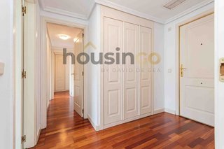 Piso en alquiler en Sanchinarro en Madrid