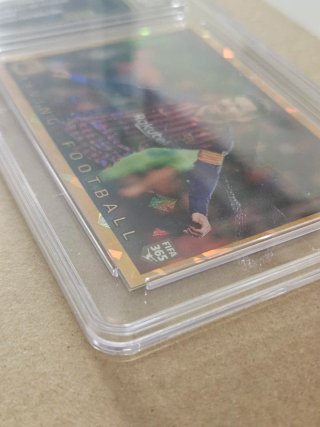 Card Panini FIFA 365 Messi 2020 NM-MT+ 8.5