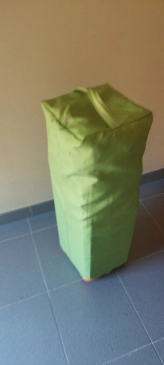 Cuna de viaje portátil