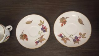 SERVICIO DE TAZAS CAFE/TÉ Y PLATILLOS ROYAL WORCES