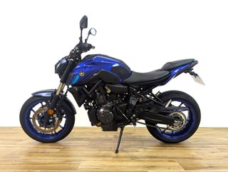 YAMAHA MT-07   (modelo actual) A2 2024
