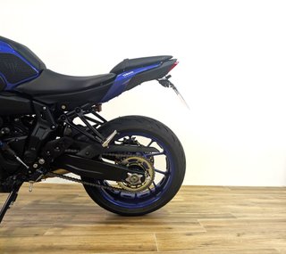 YAMAHA MT-07   (modelo actual) A2 2024