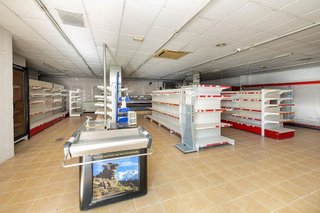 Local comercial en venta en Gójar