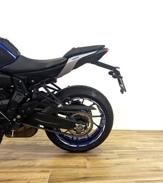 YAMAHA MT-07   (modelo actual) A2 2021