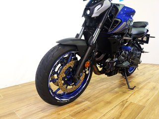 YAMAHA MT-07   (modelo actual) A2 2021