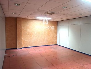 Local comercial en alquiler en Fresnos en Torrejón de Ardoz