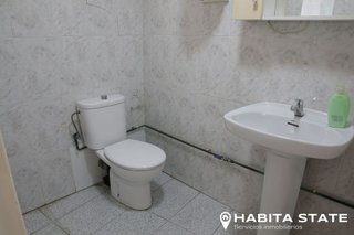 Local comercial en alquiler en Barrio Alto - San Félix - Oliveros - Altamira en Almería