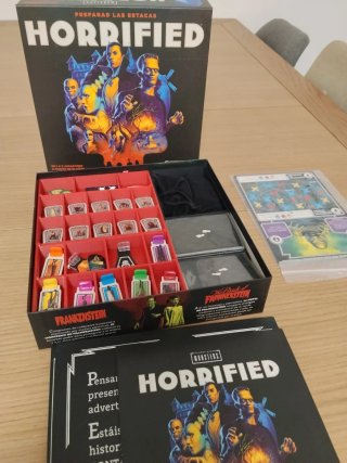 Horrified Juego de Mesa