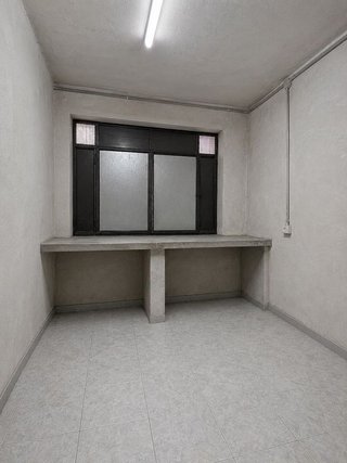 Local comercial en venta en Viaplana en Huelva