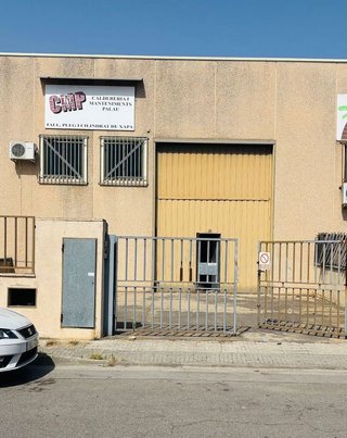 Nave industrial en alquiler en Palau-solità i Plegamans