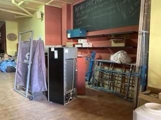 Local comercial en alquiler en Casagemes - Canyadó en Badalona