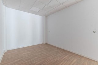 Local comercial en venta en Barrio de Zaidín en Granada