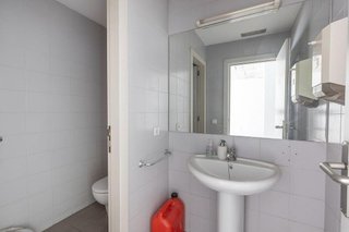 Local comercial en venta en Barrio de Zaidín en Granada