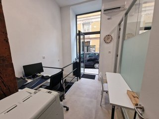 Local comercial en alquiler en Universidad - Malasaña en Madrid