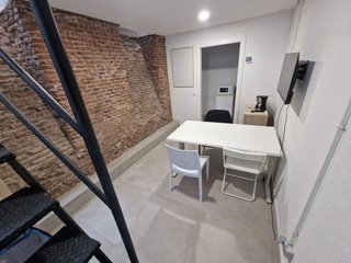 Local comercial en alquiler en Universidad - Malasaña en Madrid
