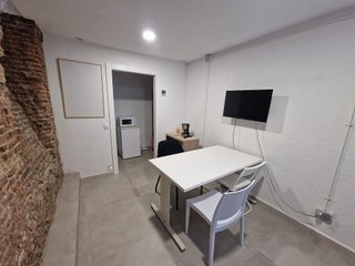 Local comercial en alquiler en Universidad - Malasaña en Madrid