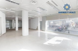 Local comercial en venta en Barrio de Zaidín en Granada