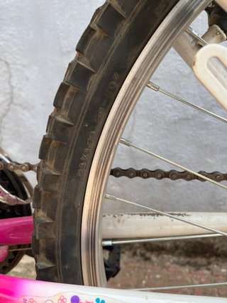 Bicicleta niña 24” blanca y rosa