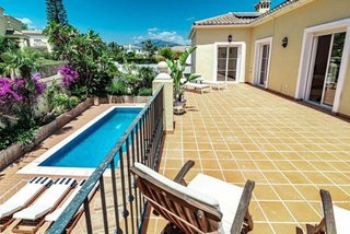 Casa pareada en alquiler en San Pedro Pueblo en Marbella