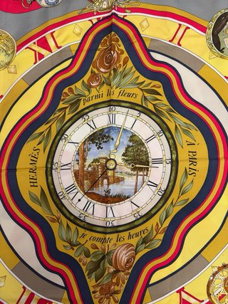 Sciarpa Hermès La Ronde des Heures di Loïc Dubigeon