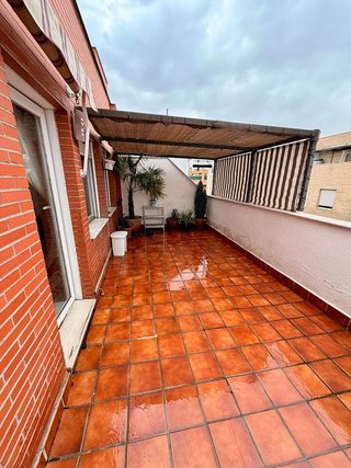 Ático en alquiler en Butarque en Madrid