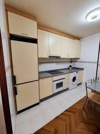Piso en alquiler en Monte Alto - Zalaeta - Atocha en Coruña (A)