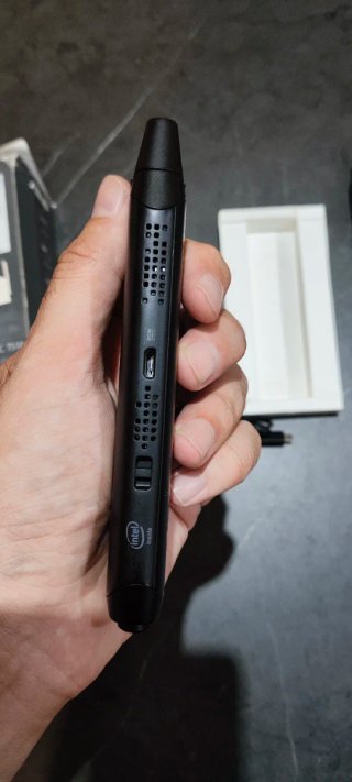 Asus VivoStick TS10 Mini PC
