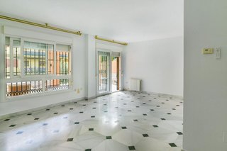 Piso en alquiler en El Mayorazgo - El Limonar en Málaga
