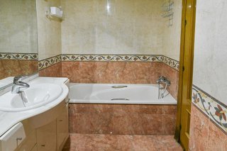 Piso en alquiler en El Mayorazgo - El Limonar en Málaga