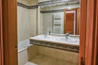 Piso en alquiler en El Mayorazgo - El Limonar en Málaga