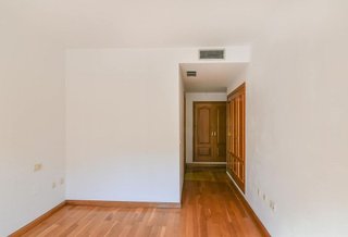 Piso en alquiler en El Mayorazgo - El Limonar en Málaga