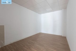 Local comercial en venta en Barrio de Zaidín en Granada