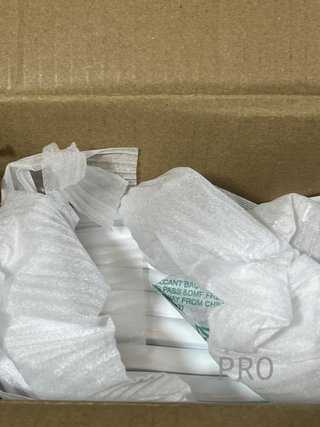Juego de 20 perchas de madera SONGMICS