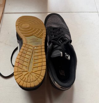 Zapatillas Nike SB Dunk Low Negro/Gris
